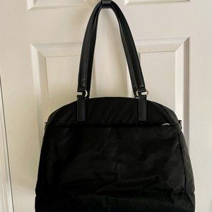Lo & Sons OG Travel Tote, Black with Lavender Lining and Silvertone Hardware